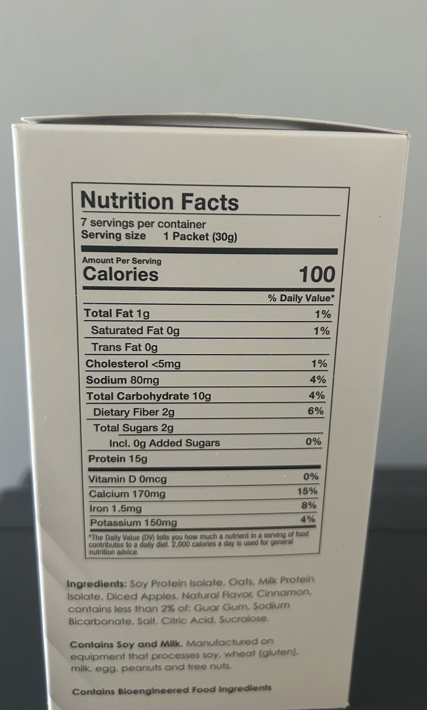 OATMEAL WITH APPLES & CINNAMON